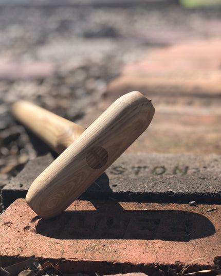 Charles Dowding's Long-Handled Dibber